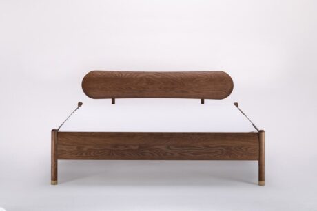 WOOD ARTS KREVET FULLSCREEN FRONT POSITON VIEW
