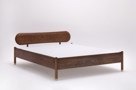 WOOD ARTS KREVET FULLSCREEN VIEW FRONT